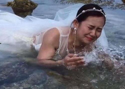 新娘全程吃瓜,见证婚礼的甜蜜与欢乐