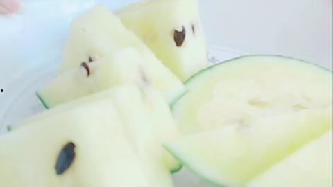 吃黄色瓜网站免费观看,免费观看背后的真相