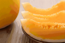 初四吃蜜瓜,甜蜜开启新年好运