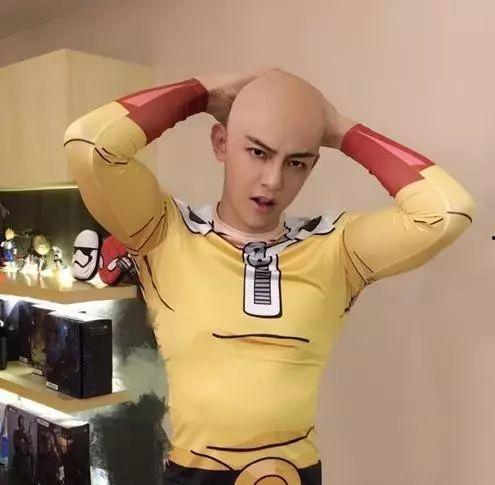 cos吃瓜新一,揭秘网络红人的崛起之路