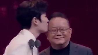 吃瓜综艺恋,甜蜜恋曲